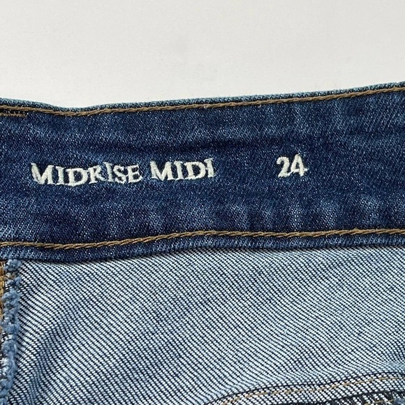 Vanilla Star mid rise midi jean shorts - Picture 8 of 12